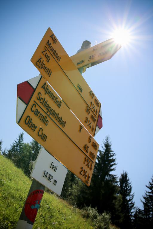 Berghaus Alpenroesli Hotel โคลสเตอร์ ภายนอก รูปภาพ