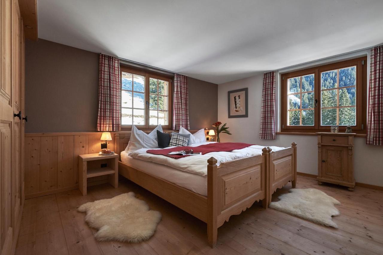 Berghaus Alpenroesli Hotel โคลสเตอร์ ภายนอก รูปภาพ