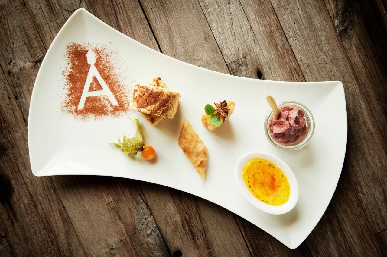 Berghaus Alpenroesli Hotel โคลสเตอร์ ภายนอก รูปภาพ