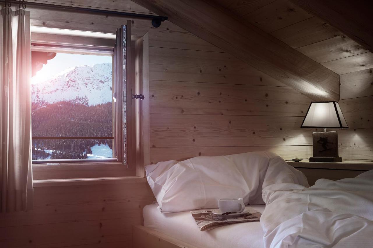 Berghaus Alpenroesli Hotel โคลสเตอร์ ภายนอก รูปภาพ