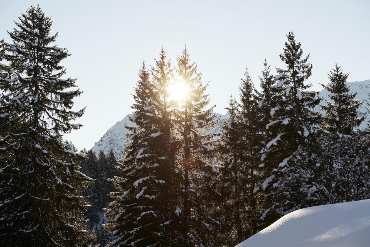 Berghaus Alpenroesli Hotel โคลสเตอร์ ภายนอก รูปภาพ