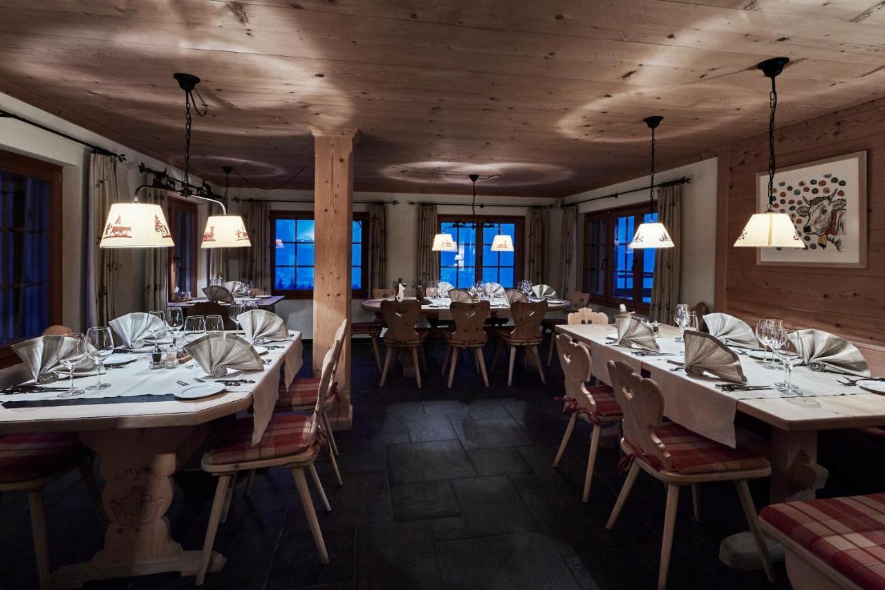Berghaus Alpenroesli Hotel โคลสเตอร์ ภายนอก รูปภาพ